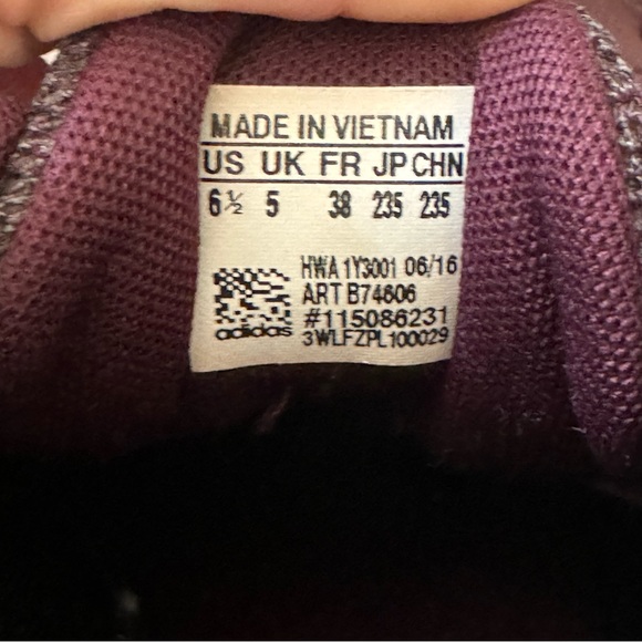 Adidas Cloudfoam Flyer Sneaker in Maroon - Picture 4 of 5